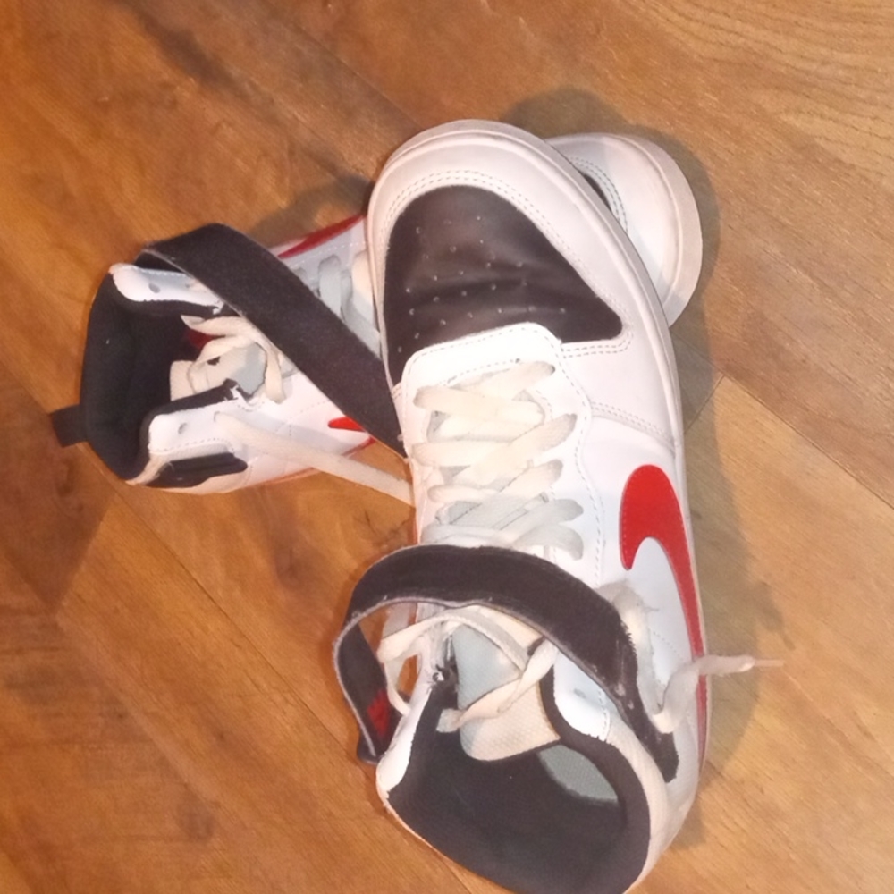 Nike shoe